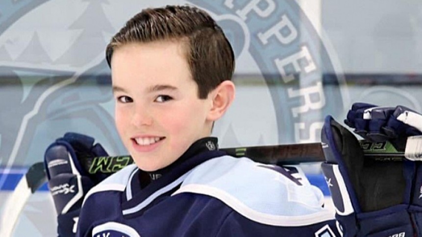 Канадский хоккеист, которого поддерживали звезды НХЛ, умер в 13 лет