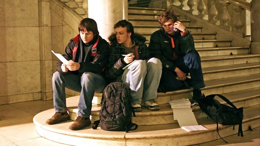 Студенты МГУ в суде требуют скидки на обучение из-за «дистанционки»