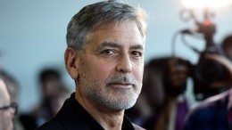 Джордж Клуни подарил по миллиону долларов 14 своим друзьям