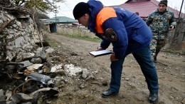 Российские спасатели проводят оценку ущерба от боевых действий в Степанакерте