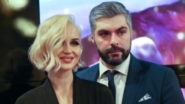 Полина Гагарина официально подала на развод с Дмитрием Исхаковым