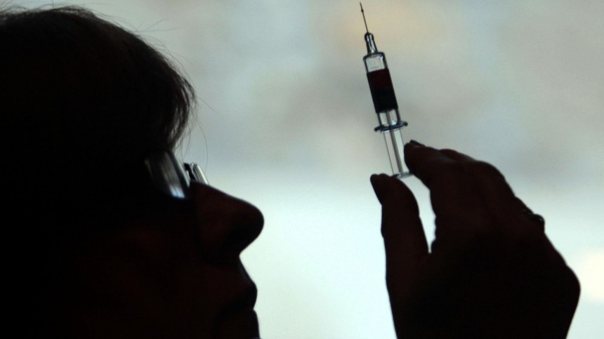 В Роспотребнадзоре заявили о наличии в России прототипов вакцины от ВИЧ