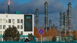 Путин призвал активнее продвигать продукцию российской нефтехимии в России и за рубежом