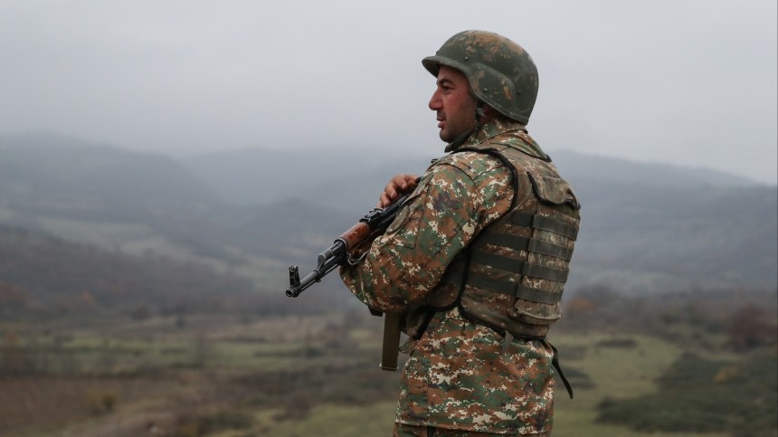 Режим прекращения огня впервые нарушен в Карабахе — Минобороны РФ