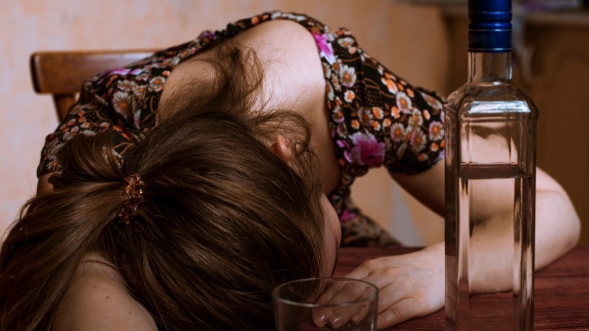 В России хотят снизить вдвое объем продаж алкоголя к 2030 году
