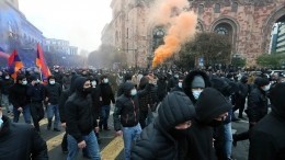 Оппозиция разбила палатки в Ереване и требует отставки Пашиняна