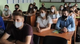 Московским школьникам могут отменить удаленку после зимних каникул