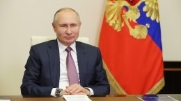 «Никто не опустил руки»: Путин поблагодарил правительство за слаженную работу