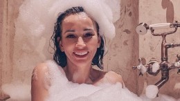 Обнаженная Анфиса Чехова в ванной попросила любить ее нежно — видео