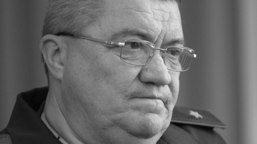Глава МЧС Крыма Сергей Шахов умер от коронавируса