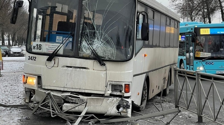 Триумф остановка автобуса как называется