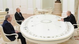 Путин, Алиев и Пашинян подписали заявление о развитии Карабаха