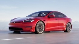 Tesla показала обновленный дизайн электромобиля Model S