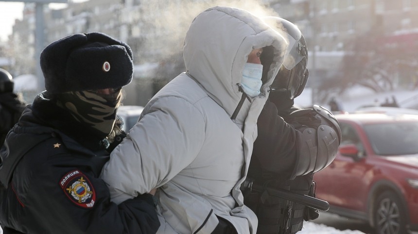 В России ужесточили ответственность за нарушения на акциях протеста