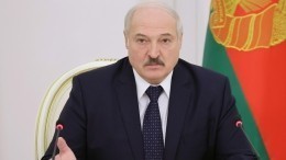 Лукашенко назвал два условия ухода из власти