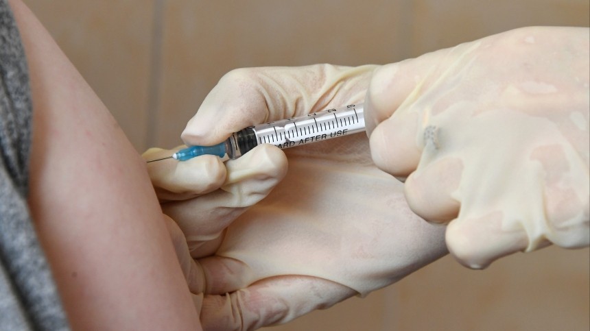 Стали известны результаты испытаний вакцины против COVID-19 «Спутник Лайт»