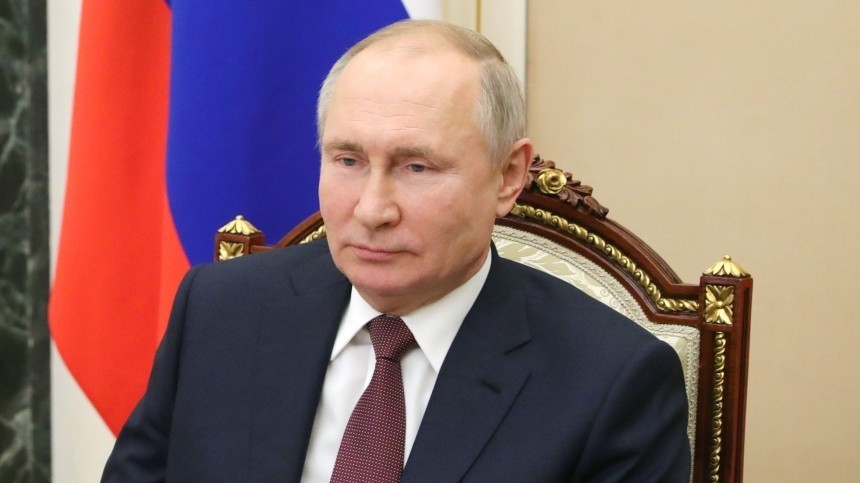 Путин присвоил генеральские звания 60 сотрудникам МВД, ФСИН, ФССП и СК