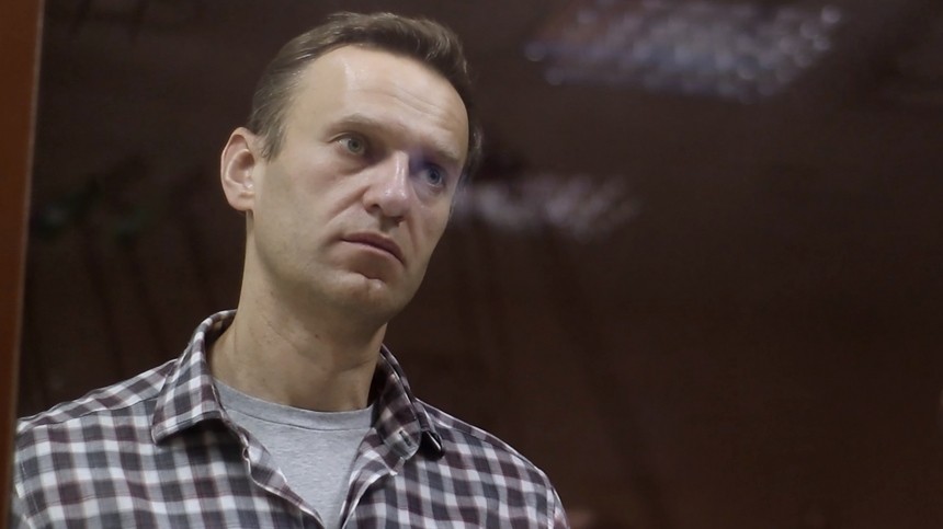«Совесть не выдержала»: Захарову насмешило расследование AI по Навальному
