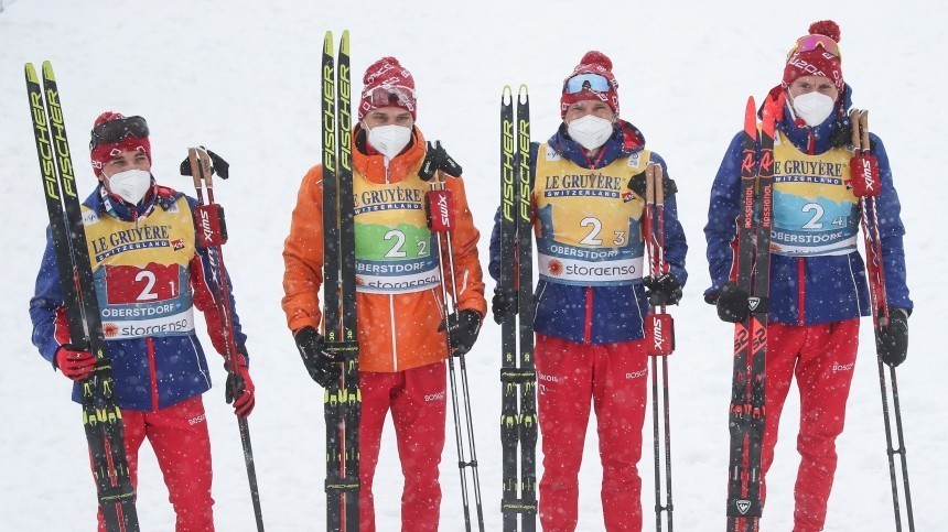 Российские лыжники завоевали серебро в эстафете на чемпионате мира