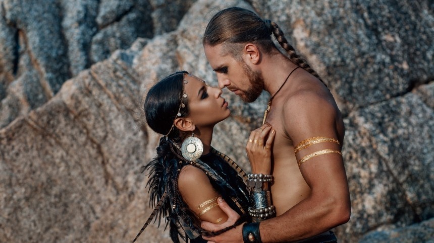 Как люди занимались сексом в древности? — отвечает шведский археолог
