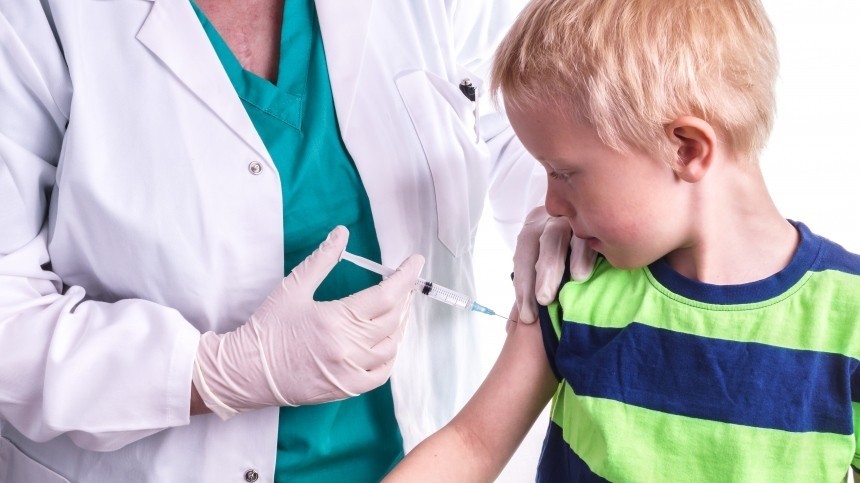 Глава Роспотребнадзора заявила о бесполезности массовой вакцинации детей от COVID-19