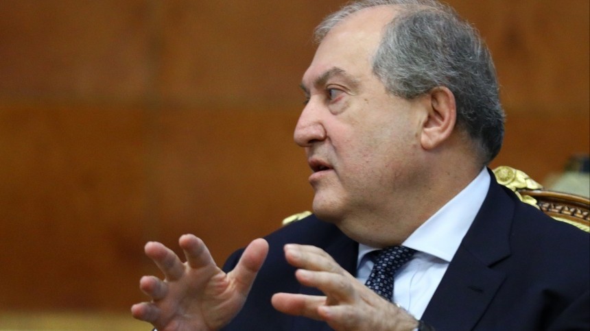 Президент Армении отказался утвердить нового главу Генштаба