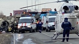 «Живого места нет»: бетономешалка раздавила два автомобиля под Москвой