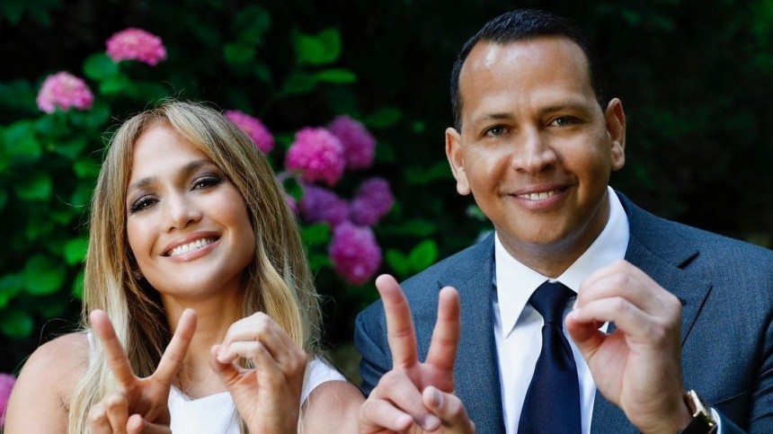 Дженнифер Лопес и Алекс Родригес опровергли слухи о расставании