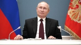 Владимир Путин ответил на обвинения Джо Байдена детской поговоркой