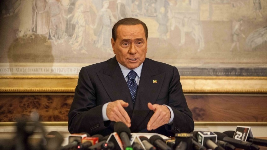 Экс-премьер Италии Сильвио Берлускони госпитализирован