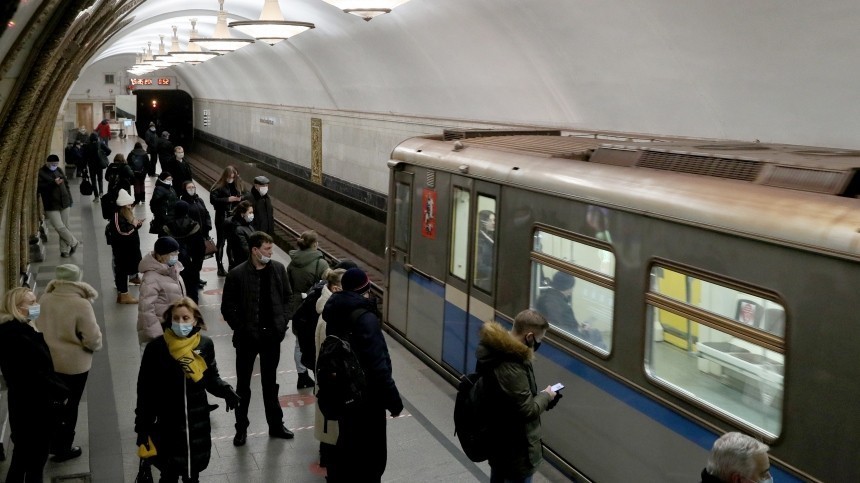 Миллионеру отрезало голову поездом метро в Москве