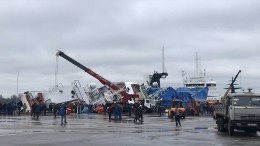 Видео эвакуации: На борту судна под Петербургом в момент ЧП находилось 80 человек