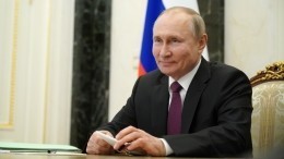 Путин подписал закон о президентских сроках