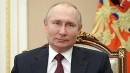 Владимир Путин заявил, что сделал вторую прививку от коронавируса