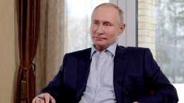 «Сделал и пошел в зал» — Путин рассказал, как себя чувствует после прививки