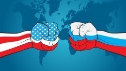 «Запасайтесь русской водкой»: в США высмеяли санкции Байдена против РФ