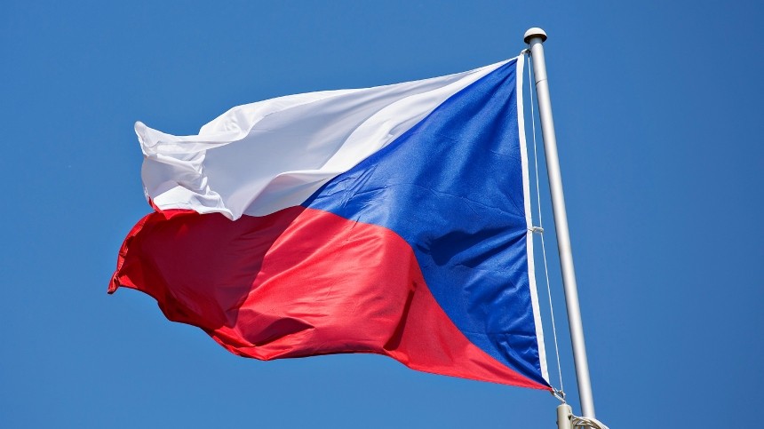 Полиция Чехии объявила в розыск двоих россиян