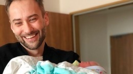 Девочка или мальчик: Дмитрий Шепелев назвал имя новорожденного малыша