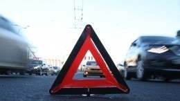 Aurus и пять других элитных автомобилей попали в ДТП на Рублевском шоссе в Москве