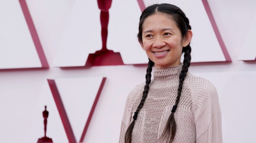 Хлоя Чжао стала лауреатом «Оскара» как лучший режиссер