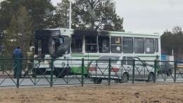 В Ноябрьске автобус с пассажирами вспыхнул на ходу