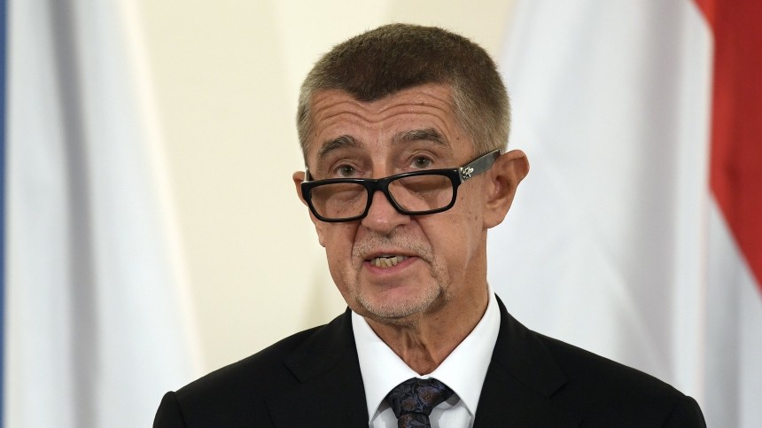 Премьер Чехии вызвал главу Минюста после ее слов о взрывах