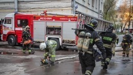 Два человека погибли при пожаре в московской гостинице, еще 14 пострадали
