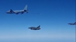 Видео: российский Су-30 перехватил три самолета ВВС Франции над Черным морем