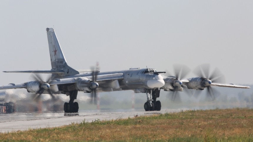 «От звука стучат зубы»: летчики США под впечатлением от встречи с Ту-95