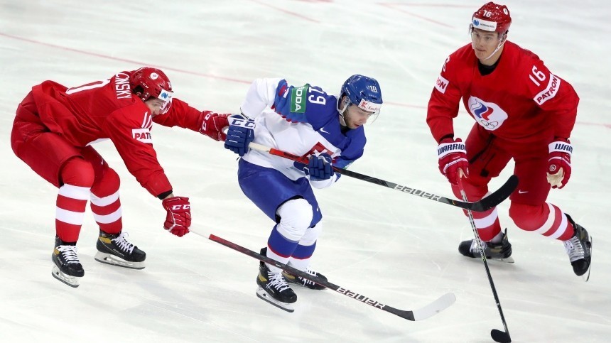 Сборная России по хоккею проиграла Словакии на Чемпионате мира впервые за 17 лет