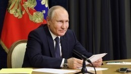 Путин: госконтракты на военные корабли и воздушные суда должны быть выполнены в срок