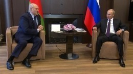 Выбьет бонусы: что Лукашенко может получить от Путина после встречи в Сочи?