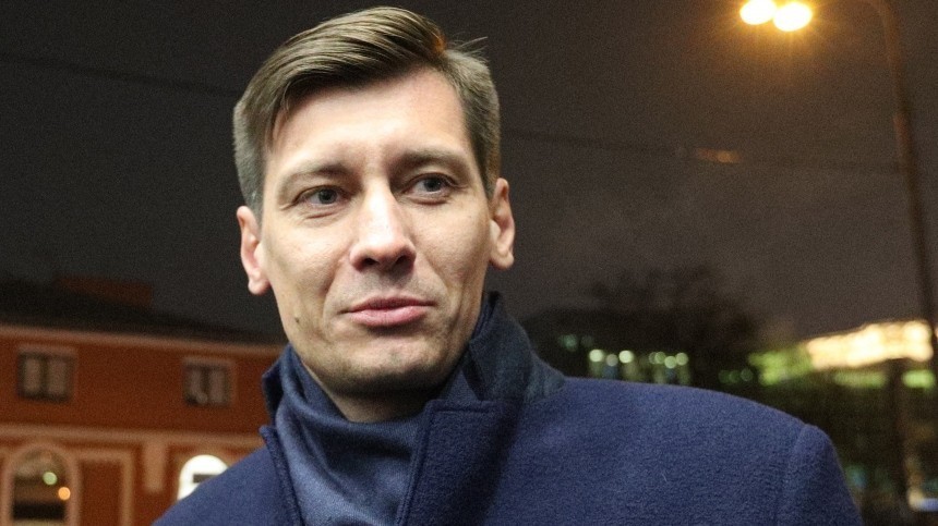 Политик Дмитрий Гудков бежал из России на Украину