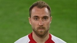 Лидер сборной Дании потерял сознание в игре с Финляндией на Евро-2020